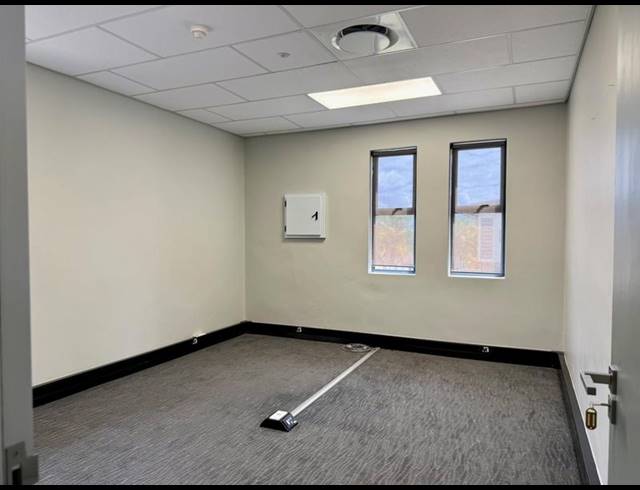 BUSINESS PROPERTY TO RENT IN BENDOR